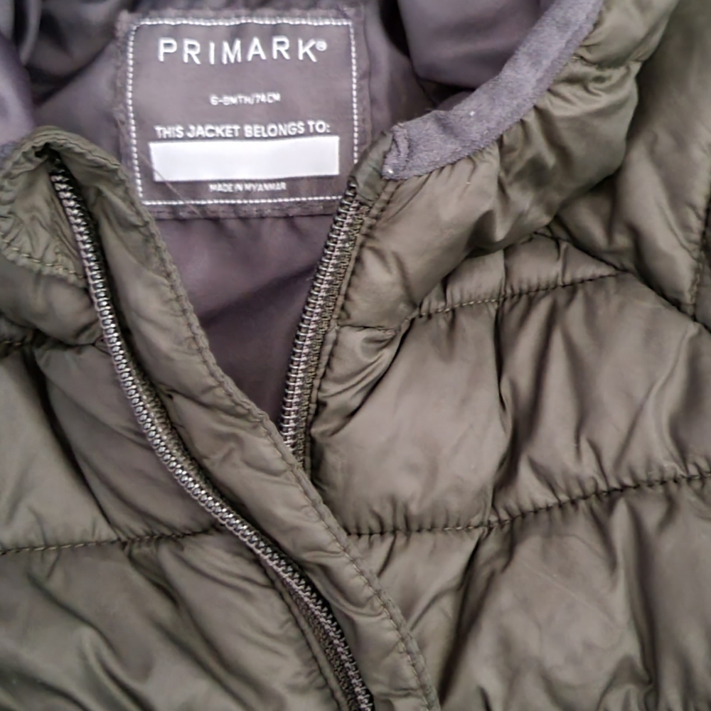Fall Puffer coat - Picture 2 of 2